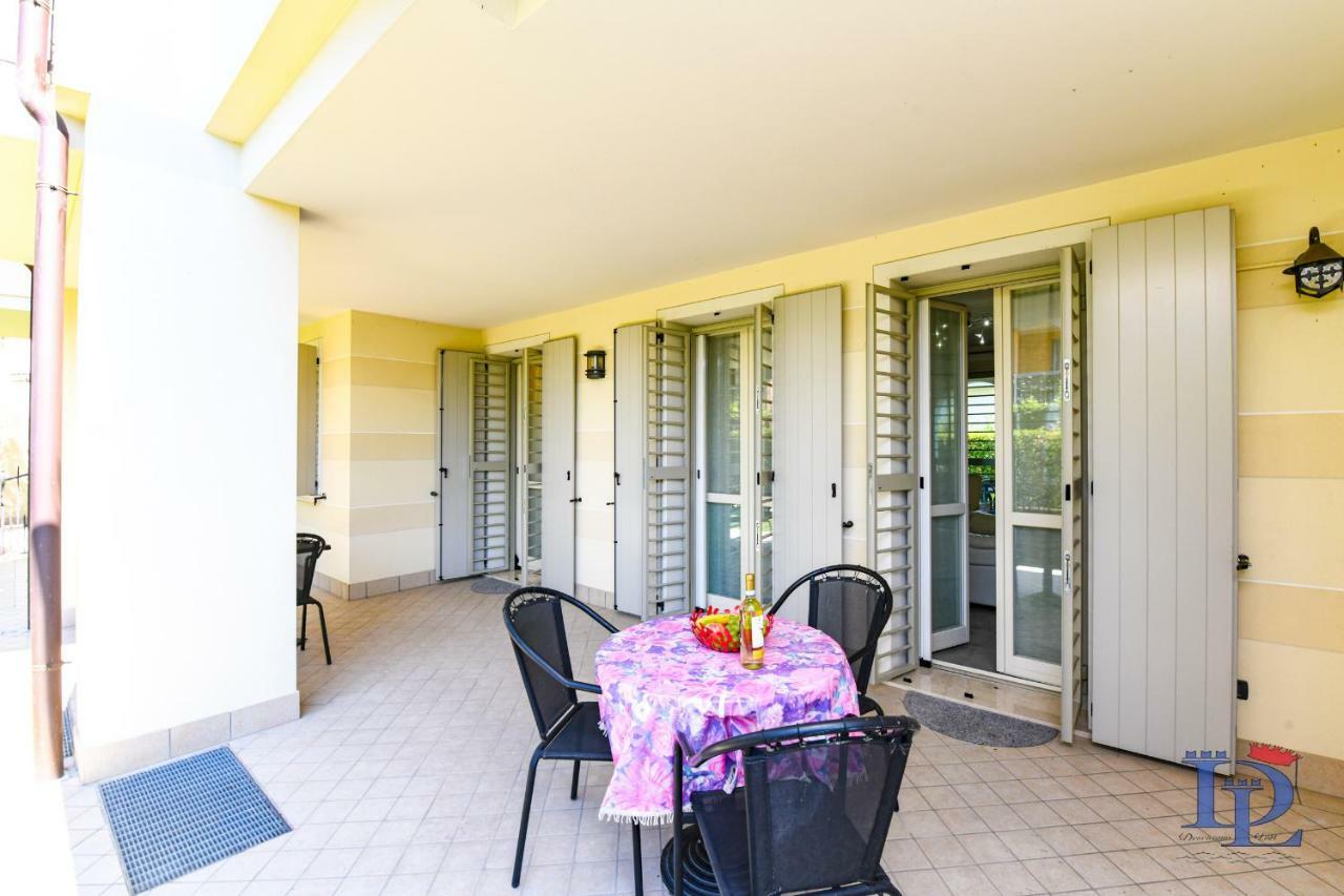Desenzanoloft Official Partner Marriott Homes & Villas - Bea House, Sirmione With Private Garden And Share Pool Exterior photo